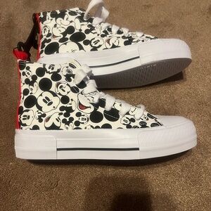 Womens Disney Mickey Mouse High-Top Sneakers - Black, White, and Red sz 7